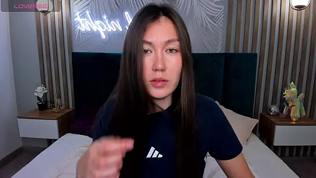 Snapshot of Tina_Porter chatting on November 19, 2025, 1:27 am Tina Porter online show from November 19, 2025, 1:27 am