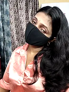 Hotty Sonali online show from May 5, 2026, 12:41 pm