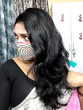 Hotty Sonali online show from April 10, 2026, 2:07 am