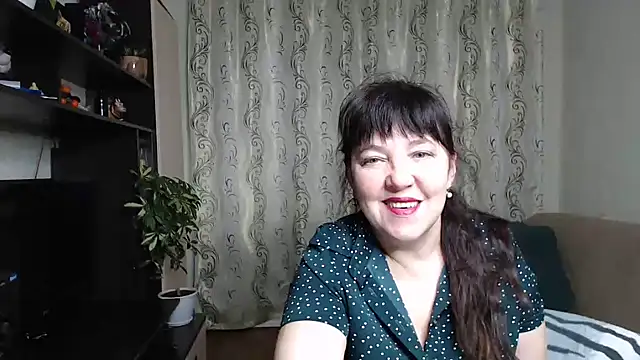 Illusionq online show from October 20, 2025, 5:09 am