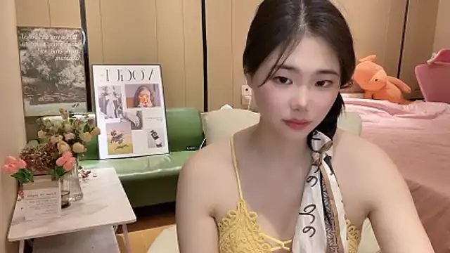 suki-1 online show from October 15, 2025, 8:33 am