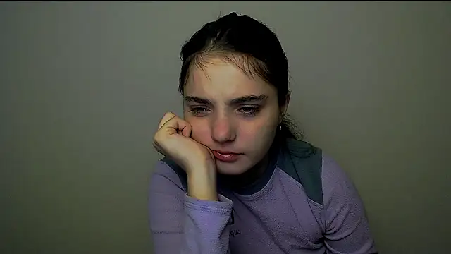 Snapshot of Sun_Shine__ chatting on October 24, 2025, 9:25 pm Sun Shine online show from October 24, 2025, 9:25 pm