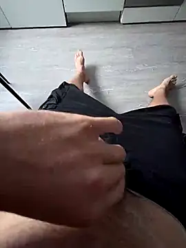 Snapshot of lollipop882 chatting on September 28, 2025, 7:37 am lollipop882 online show from September 28, 2025, 7:37 am