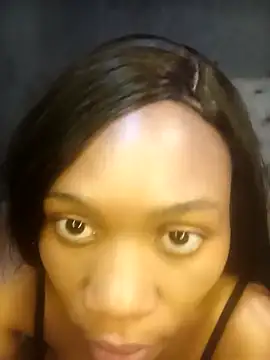 Snapshot of 0023doja chatting on May 24, 2026, 6:35 am 0023doja online show from May 24, 2026, 6:35 am