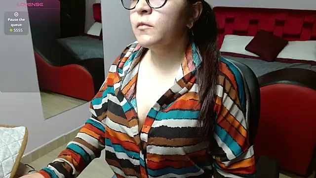 Snapshot of Sahamara_07 chatting on October 13, 2025, 1:02 pm Sahamara 07 online show from October 13, 2025, 1:02 pm