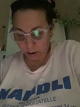 Snapshot of LupeLok chatting on June 9, 2026, 1:12 pm LupeLok online show from June 9, 2026, 1:12 pm