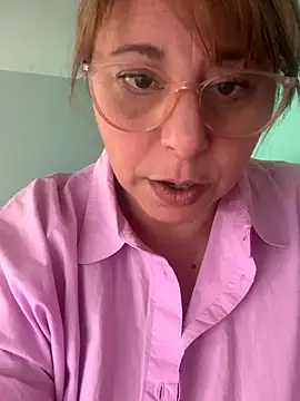 Snapshot of LupeLok chatting on October 30, 2025, 9:01 pm LupeLok online show from October 30, 2025, 9:01 pm