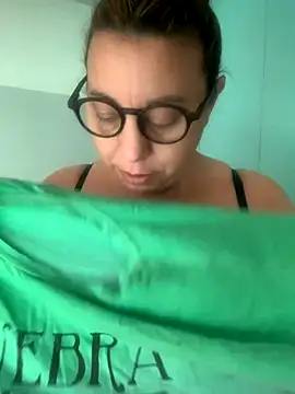 Snapshot of LupeLok chatting on November 12, 2025, 1:48 pm LupeLok online show from November 12, 2025, 1:48 pm