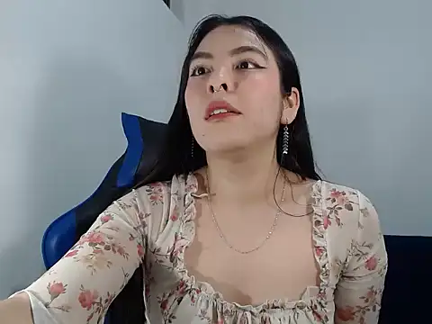 EloiseJun online show from February 2, 2026, 6:12 am