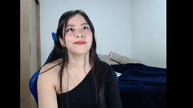 Snapshot of EloiseJun chatting on March 26, 2026, 1:04 am EloiseJun online show from March 26, 2026, 1:04 am