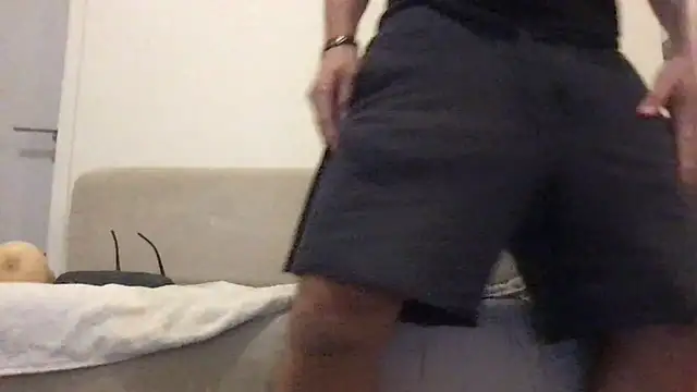 Zaak91190 online show from October 16, 2025, 9:12 pm