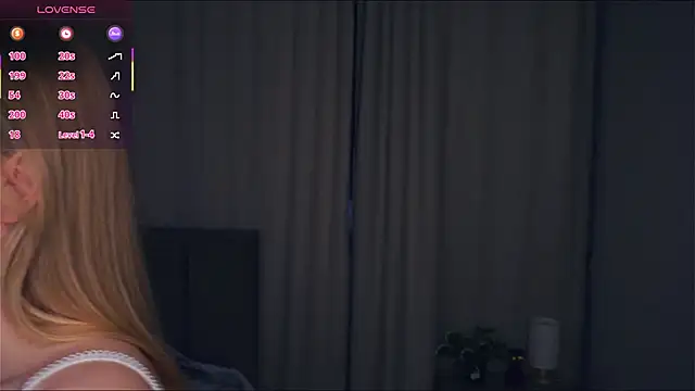 Snapshot of VeronaBench chatting on November 9, 2025, 6:17 am VeronaBench online show from November 9, 2025, 6:17 am