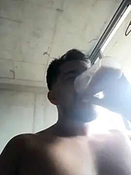 Snapshot of LevelUpL0ver chatting on April 5, 2026, 11:28 am LevelUpL0ver online show from April 5, 2026, 11:28 am