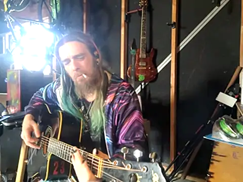 thejuicybacon online show from November 14, 2025, 7:06 pm