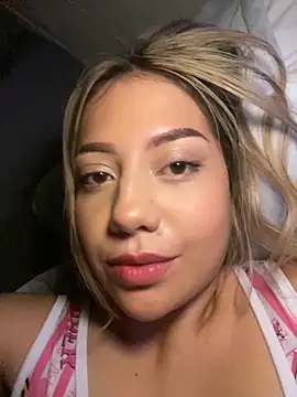 MissCat  online show from October 10, 2025, 2:01 am