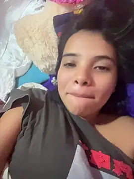 Snapshot of Ada_sienn chatting on April 14, 2026, 7:24 am Ada sienn online show from April 14, 2026, 7:24 am