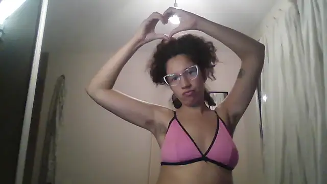 loliporomero online show from February 5, 2026, 2:18 am