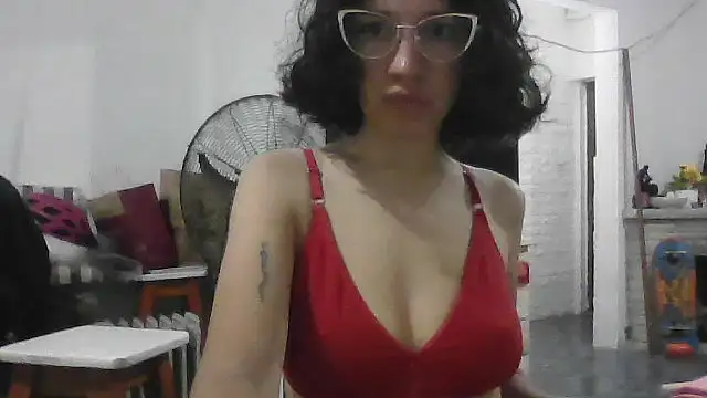 Snapshot of loliporomero chatting on October 15, 2025, 10:51 pm loliporomero online show from October 15, 2025, 10:51 pm