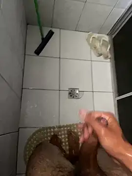 thomasllucas online show from November 20, 2025, 2:40 pm