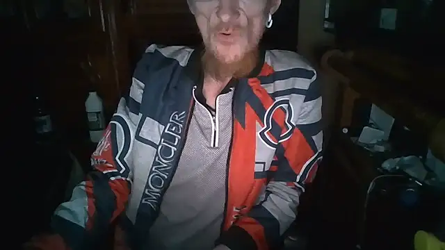 zipman92 online show from January 7, 2026, 2:33 pm