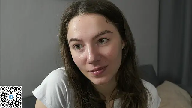 VeronaHerrin online show from September 20, 2025, 7:13 am