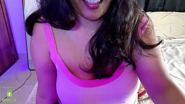 Snapshot of Gulaboo100 chatting on April 10, 2026, 6:09 am Gulaboo100 online show from April 10, 2026, 6:09 am