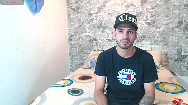 Snapshot of daniquintero03 chatting on October 3, 2025, 6:42 pm daniquintero03 online show from October 3, 2025, 6:42 pm
