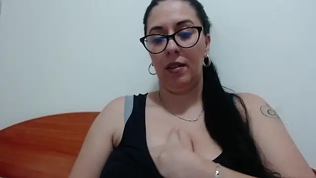 jollene online show from December 3, 2025, 2:16 pm