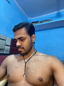 Snapshot of fireboyyyyy chatting on October 9, 2025, 8:09 pm fireboyyyyy online show from October 9, 2025, 8:09 pm