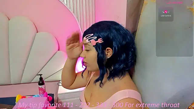 Snapshot of hinata_dolly chatting on October 16, 2025, 11:07 am hinata dolly online show from October 16, 2025, 11:07 am