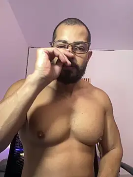 Snapshot of magnumchris chatting on June 11, 2026, 1:38 am magnumchris online show from June 11, 2026, 1:38 am