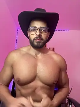 magnumchris online show from April 28, 2026, 11:36 am