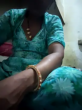 aunty sumy online show from May 3, 2026, 2:31 pm