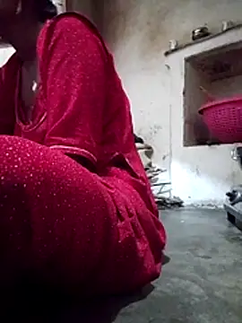 aunty sumy online show from December 15, 2025, 6:19 am