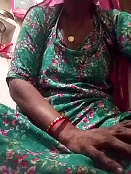 aunty sumy online show from October 25, 2025, 1:38 am