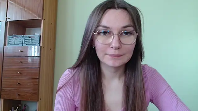 LooveELLYx online show from February 14, 2025, 11:21 am