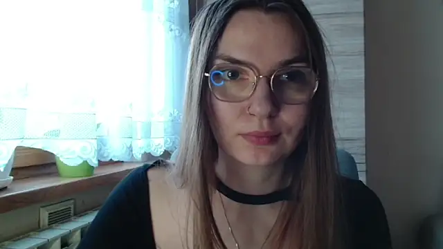 LooveELLYx online show from November 27, 2025, 7:31 am