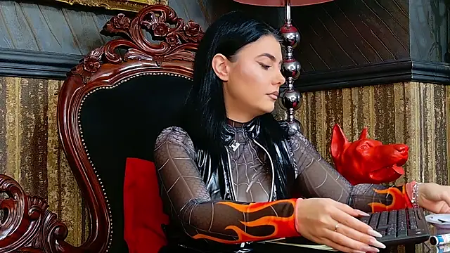 MistressEly online show from October 31, 2025, 1:19 pm