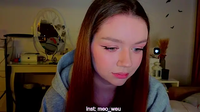 Snapshot of Jiaalisaa chatting on October 27, 2025, 9:27 pm Jiaalisaa online show from October 27, 2025, 9:27 pm