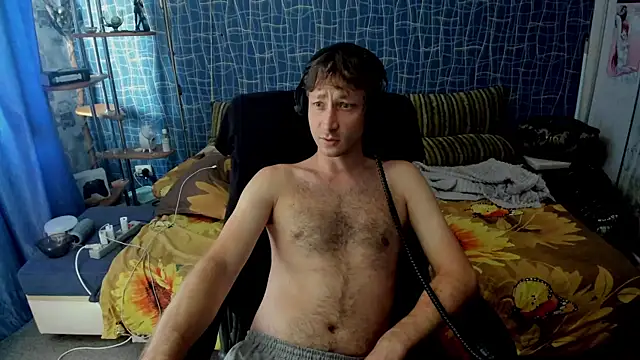 Snapshot of CuteBoy228 chatting on July 29, 2026, 10:14 am CuteBoy228 online show from July 29, 2026, 10:14 am