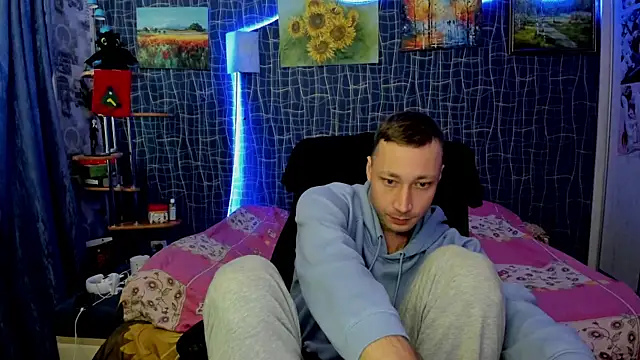 CuteBoy228 online show from January 7, 2026, 1:27 pm