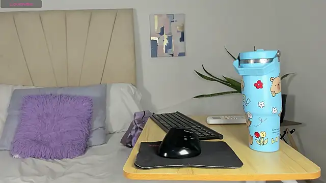 Snapshot of Sophia_Ebony chatting on July 25, 2026, 12:11 pm Sophia Ebony online show from July 25, 2026, 12:11 pm