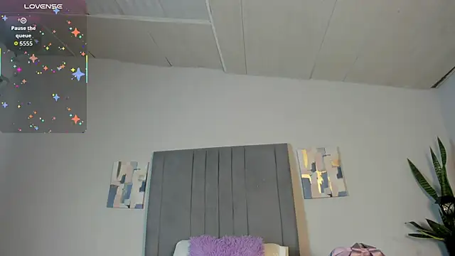 Sophia Ebony online show from November 16, 2025, 1:27 pm