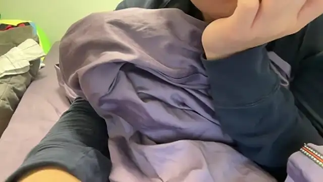 this is 77 online show from March 12, 2026, 12:42 pm