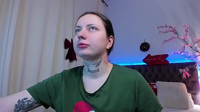 Snapshot of LilaVame chatting on December 13, 2025, 11:22 pm LilaVame online show from December 13, 2025, 11:22 pm