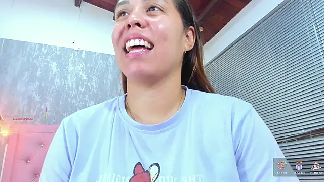 Snapshot of lissa_jhonsoon chatting on November 29, 2025, 2:01 am lissa jhonsoon online show from November 29, 2025, 2:01 am