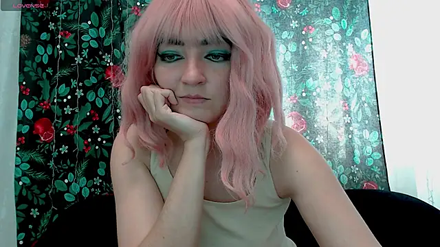 MagicPink online show from May 8, 2026, 11:36 am
