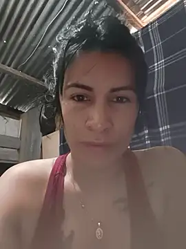 karinnahotdirty online show from July 15, 2026, 3:41 pm