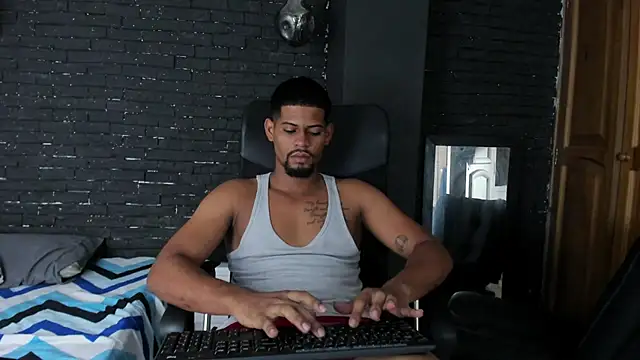 Snapshot of yurgaki_21 chatting on March 12, 2026, 8:35 pm yurgaki 21 online show from March 12, 2026, 8:35 pm