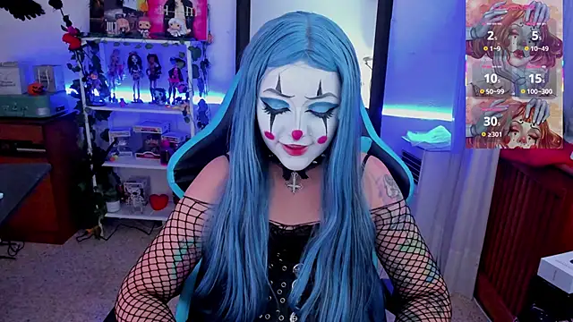 Snapshot of Makii_33 chatting on November 12, 2025, 9:51 pm Makii 33 online show from November 12, 2025, 9:51 pm